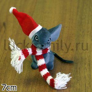 МЫШОНОК ФЛОКИРОВАННЫЙ СЕРЫЙ В НОВОГОД. ШАПОЧКЕ И ШАРФИКЕ 65610 7СМ В ПАК. УП-36ШТ.в кор.12уп. ― Luckfamily.ru