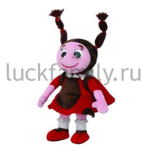 МЯГКАЯ ИГРУШКА "МУЛЬТИ-ПУЛЬТИ" БОЖЬЯ КОРОВКА МИЛА ("ЛУНТИК И ЕГО ДРУЗЬЯ") РУСС.ЧИП, 23СМ в кор.24шт ― Luckfamily.ru