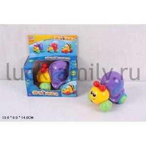 УЛИТКА ПЛАСТ. НА КОЛЕСАХ 0934 В РУСС. КОР. 13*8*14СМ в кор.96шт ― Luckfamily.ru
